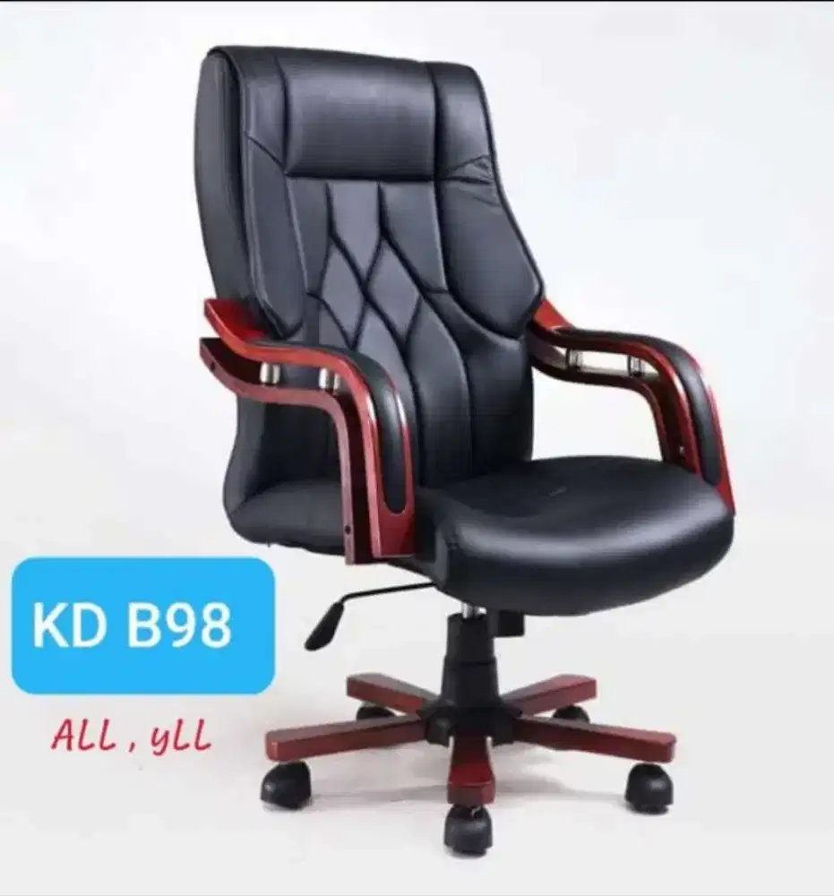 Kursi direktur Mewah