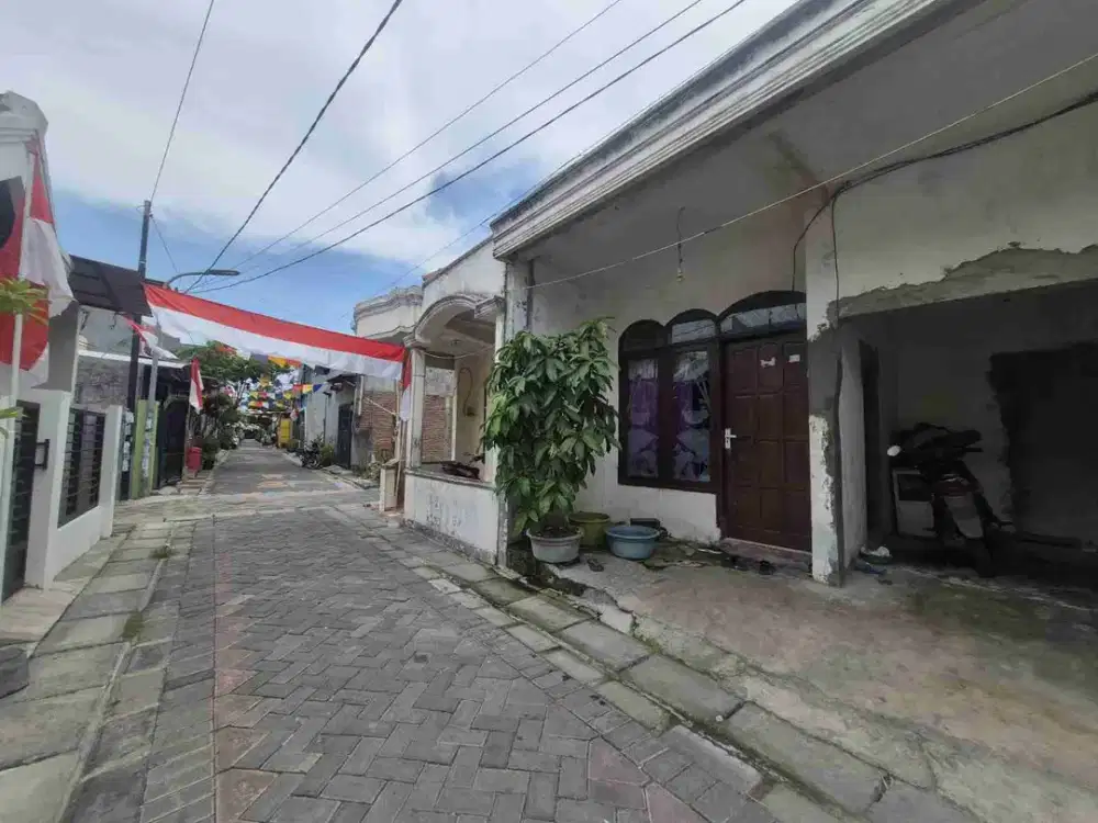 DI JUAL RUMAH
JLN  : KANDANGAN GANG II
KEL. : KANDANGAN 
KEC. : BENOWO
KAB  : SURABAYA