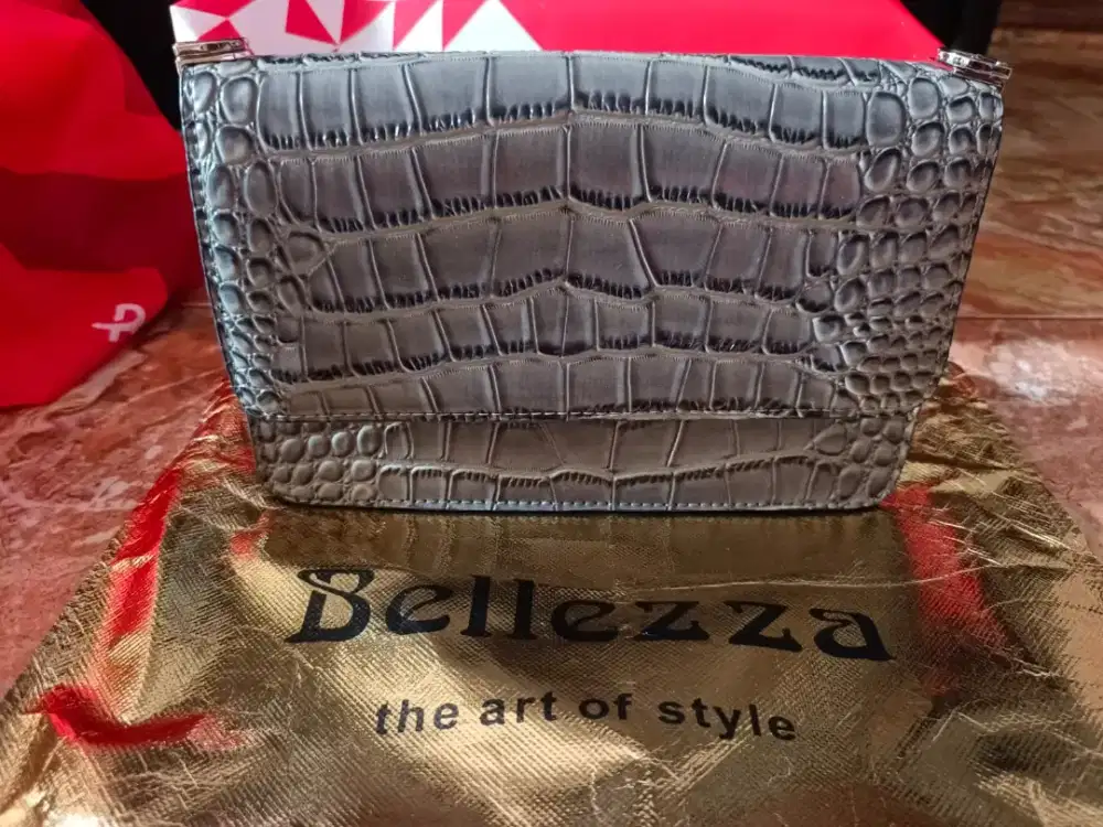 tas selempang kulit bellezza