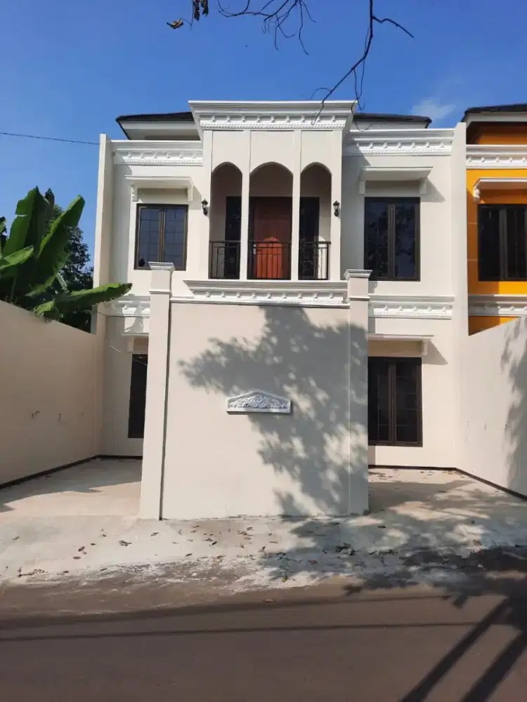 RUMAH BARU SIAP HUNI TIRTO AGUNG AL AZHAR BANYUMANIK