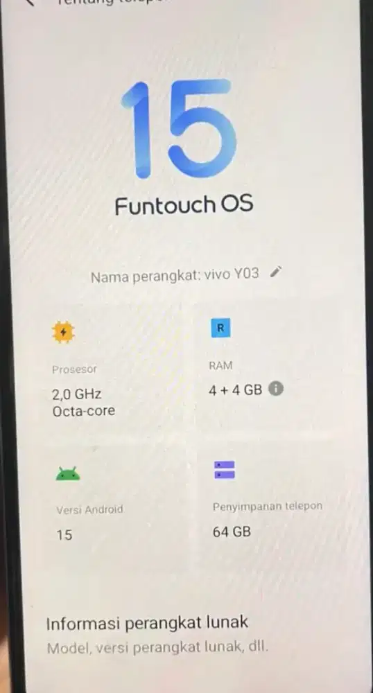 Vi y03 ram 4+4/64 ..mulus no minus ..hp di pegadaian