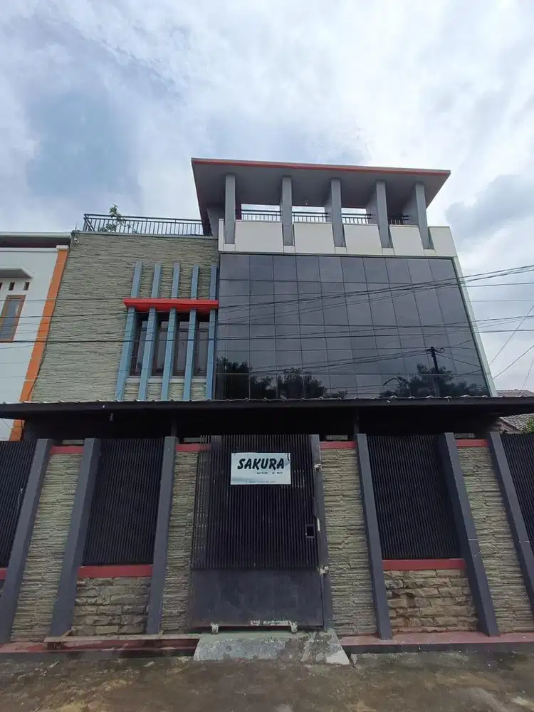 Dijual kost dekat UI Depok SHM 36 kamar full terisi, High ROI