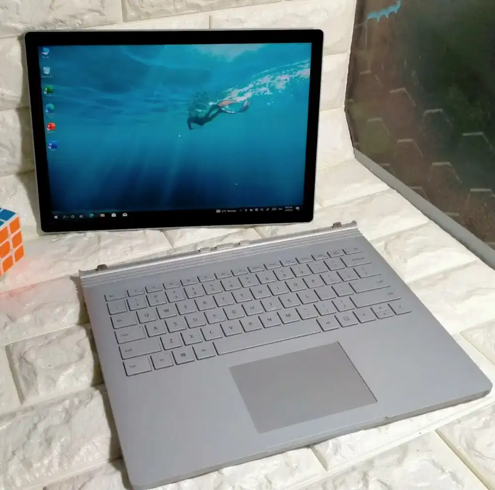 LAPTOP MICROSOFT SURFACE