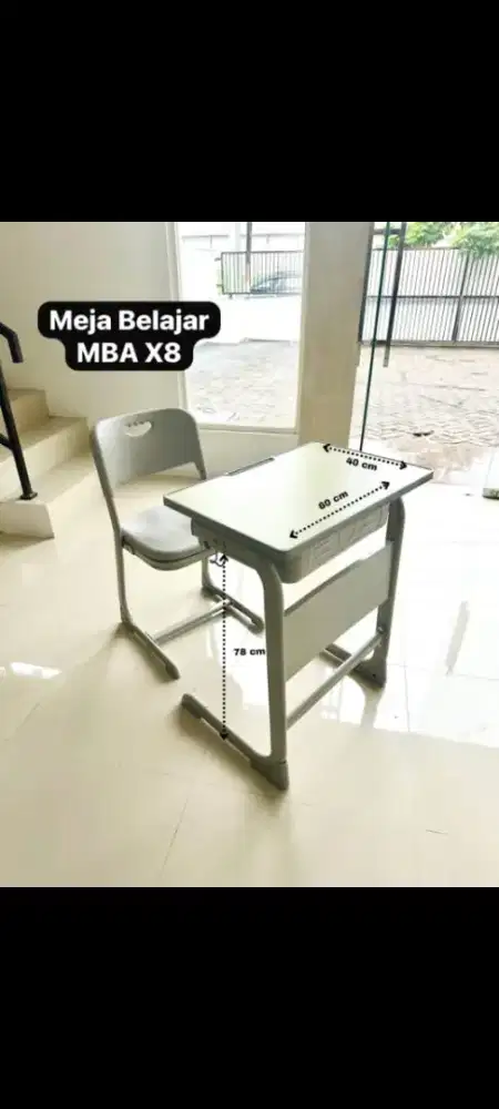 Meja belajar modern