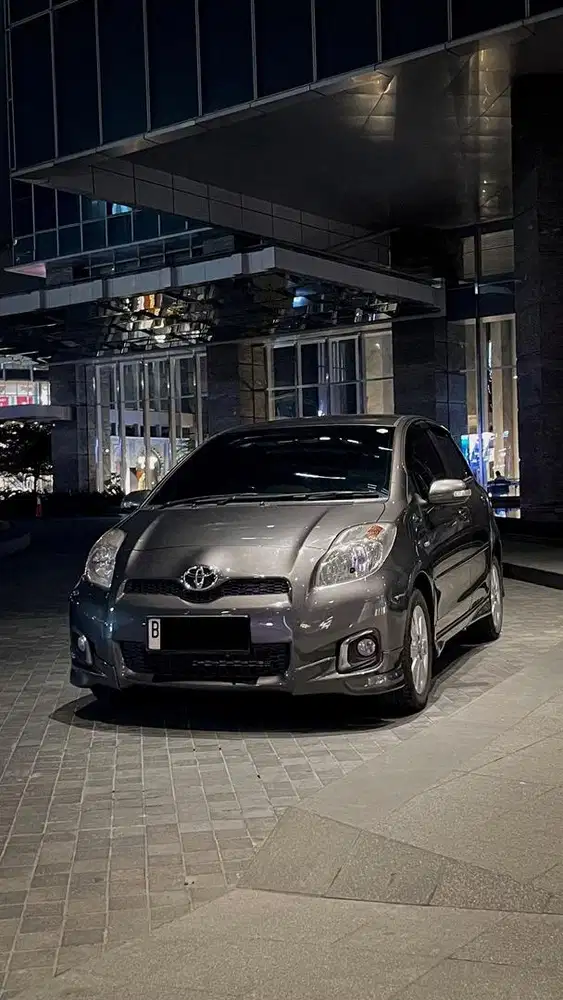 HRG CASH! Warna Jarang! Yaris S Limited 2012 2013 TRD Jazz RS GE8