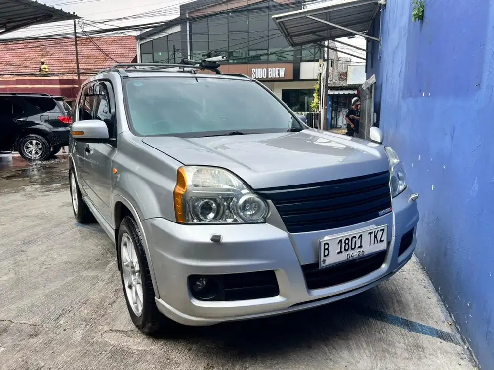 NISSAN XTRAIL AUTECH 2.5 ST 2011