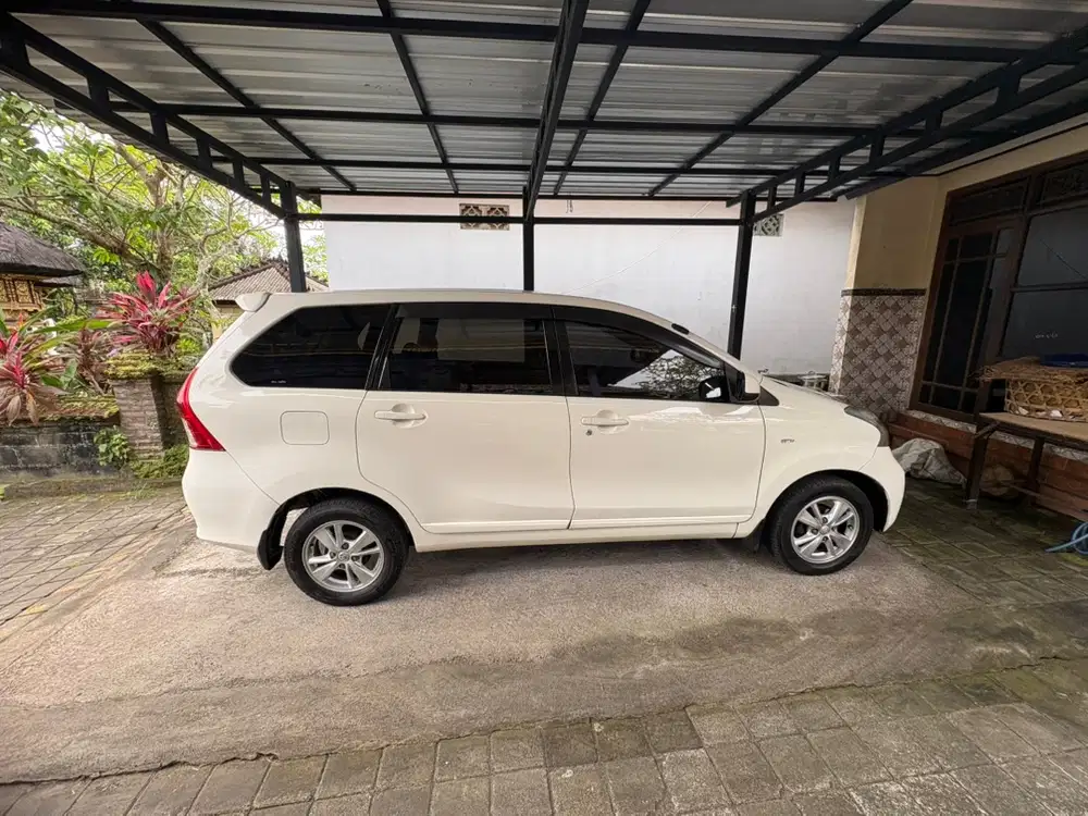 Toyota Avanza 2013 Bensin