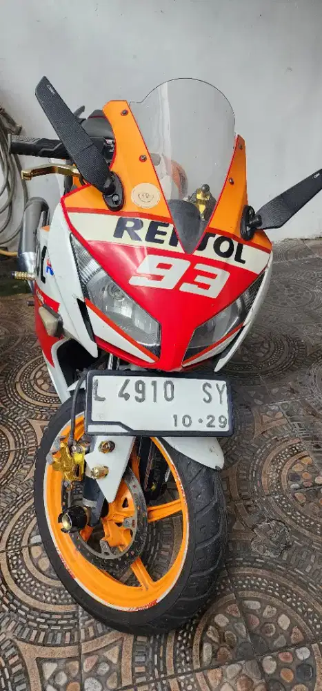 Honda CBR 150 Tahun 2015
