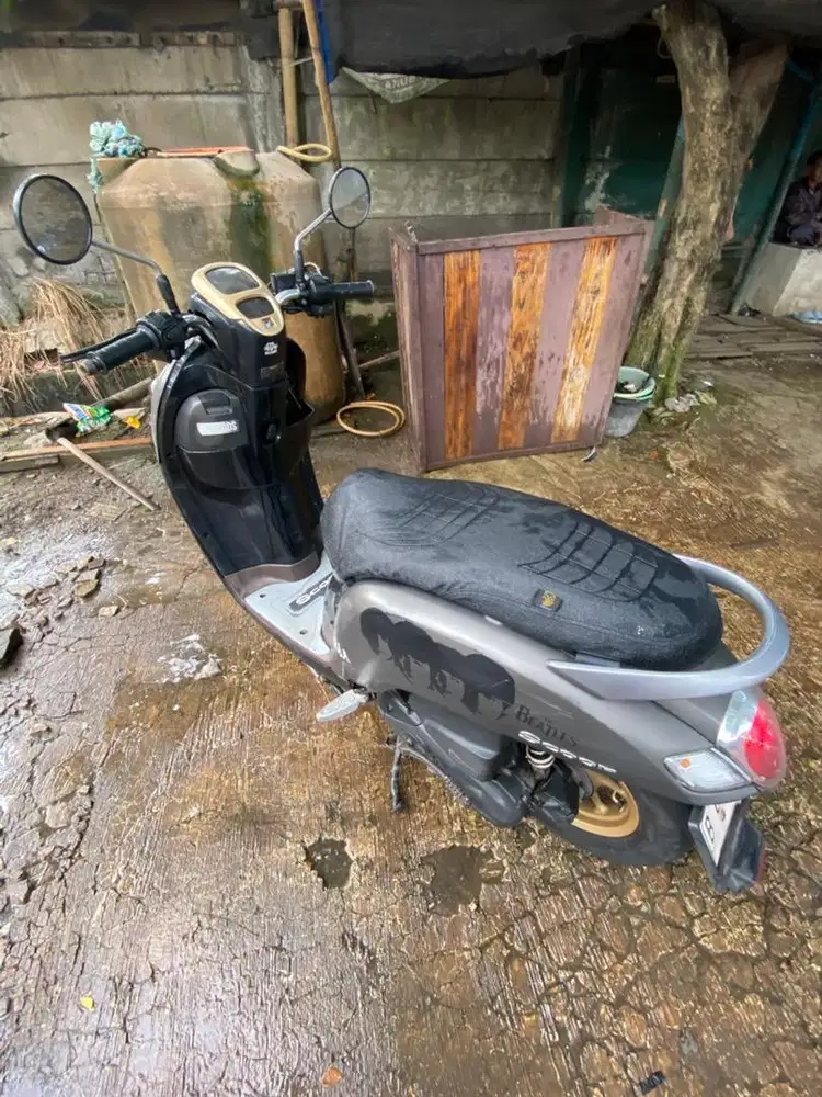 Scoopy 2018 note : no rangka mesin ada yg hilang beberapa nomor