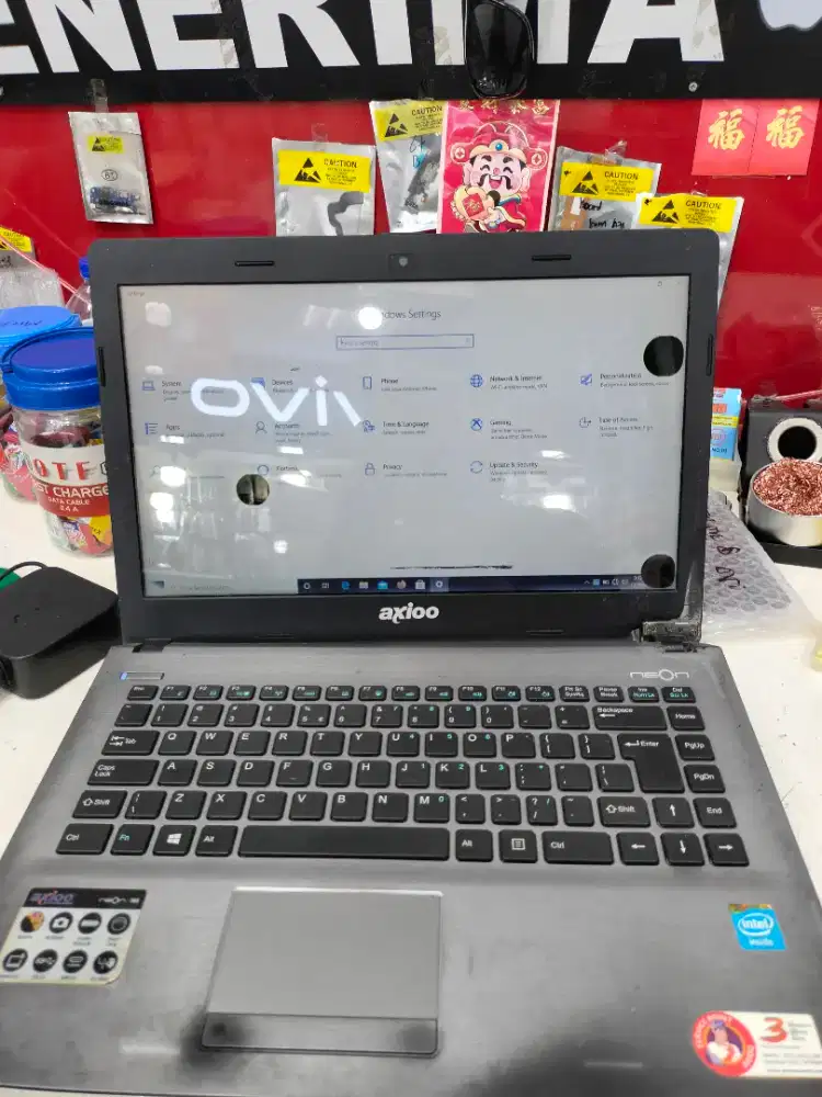 Laptop axioo 2/180gb