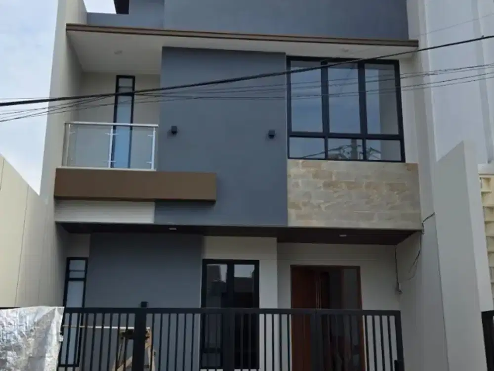 DIJUAL RUMAH BARU 2 LANTAI – TAMAN VILLA MERUYA (026)