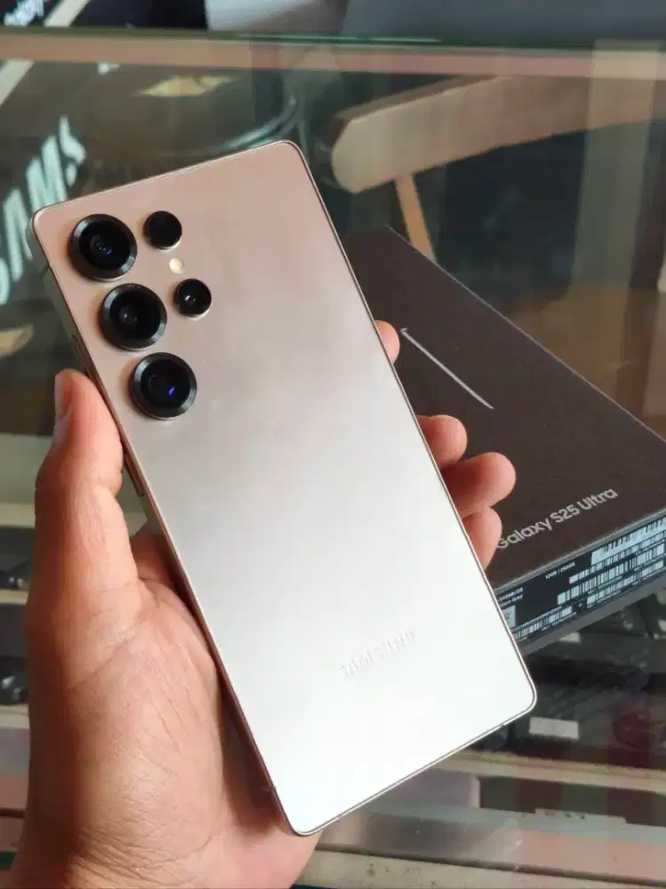 SAMSUNG GALAXY S25 ULTRA 256