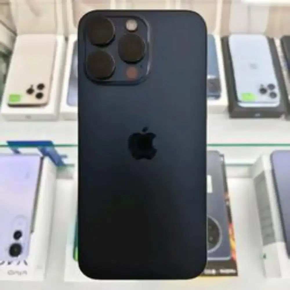 Namung iPhone 15 keatas dengan dus