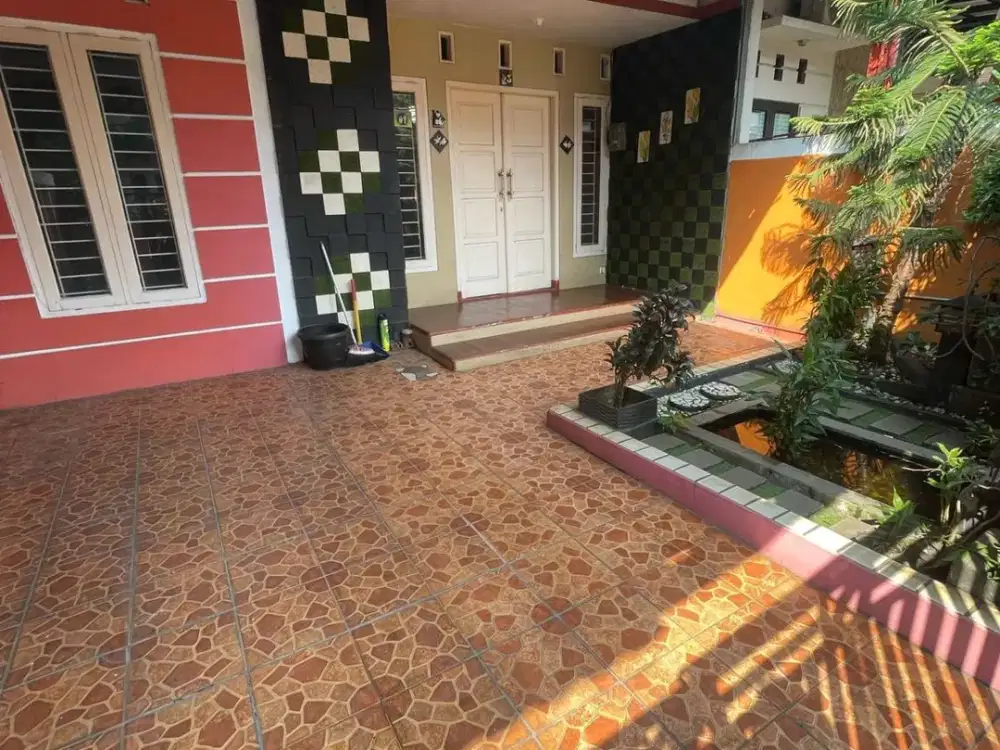 RUMAH BAGUS DALAM MINI CLUSTER STRATEGIS di PONDOK MELATI KOTA BEKASI