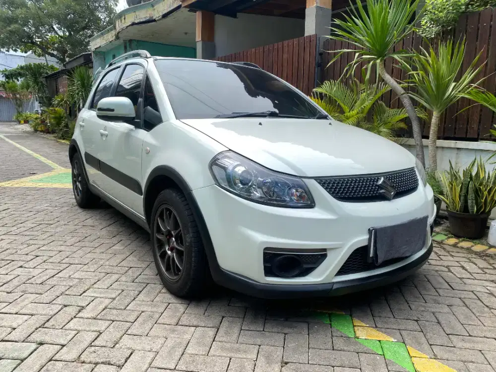Suzuki SX4 / X-Over RC1 A/T 2012