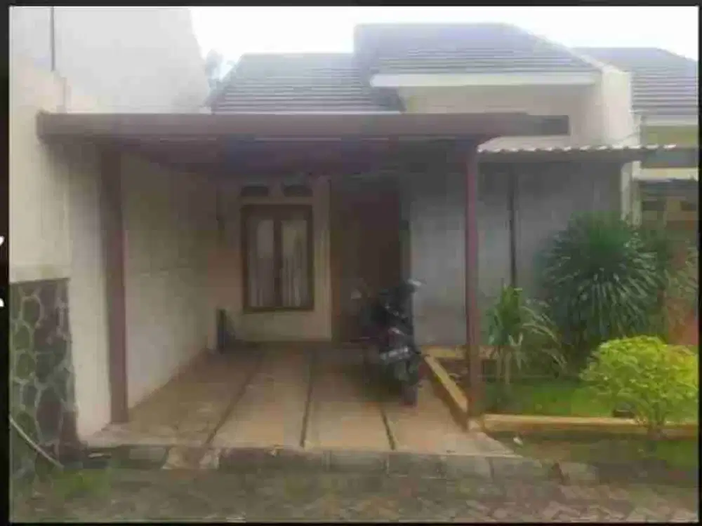 Disewakan Rumah Di Komplek Villa Prasadha, Jl. Suka Damai, Serua Indah, Ciputat, Tangerang selatan