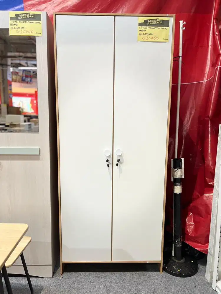 Lemari Pakaian 2 Pintu