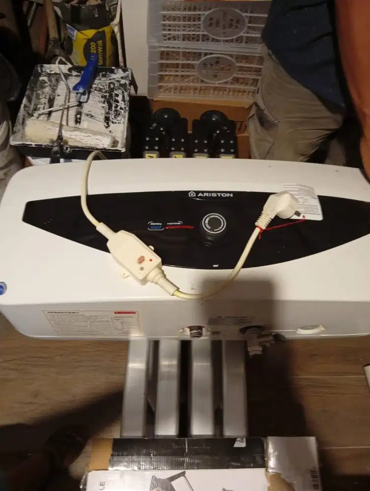 Water Heater ARISTON SL 20