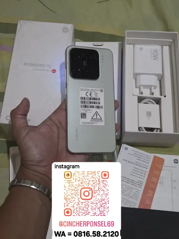 Jual hp Xiaomi 15 5G ram 12gb likenew istimewa grns mei 2027