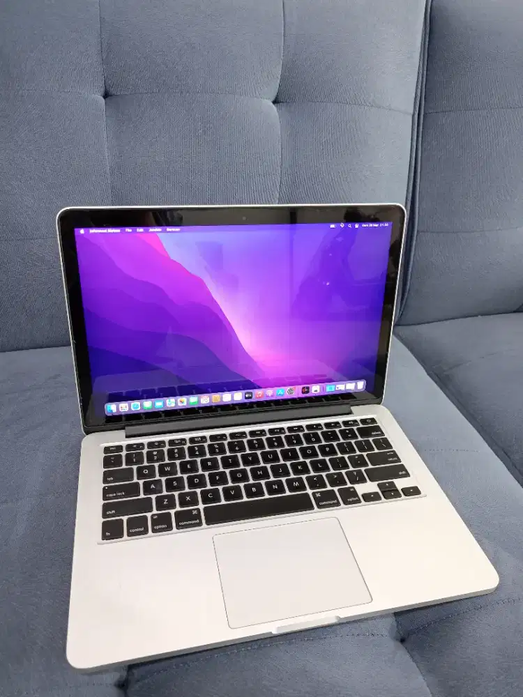 MACBOOK PRO 2015 13 INCH I7 16/512
