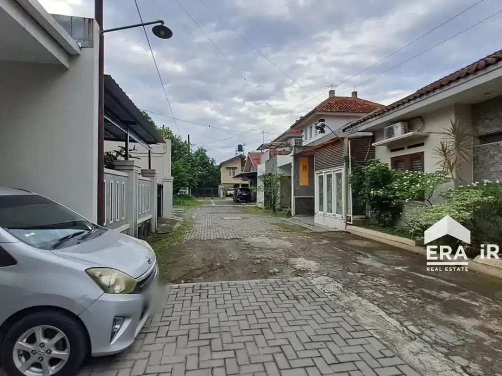 RUMAH DIJUAL DI SOLO SELATAN DEKAT ALFAMIDI SUPER MANGESTI
