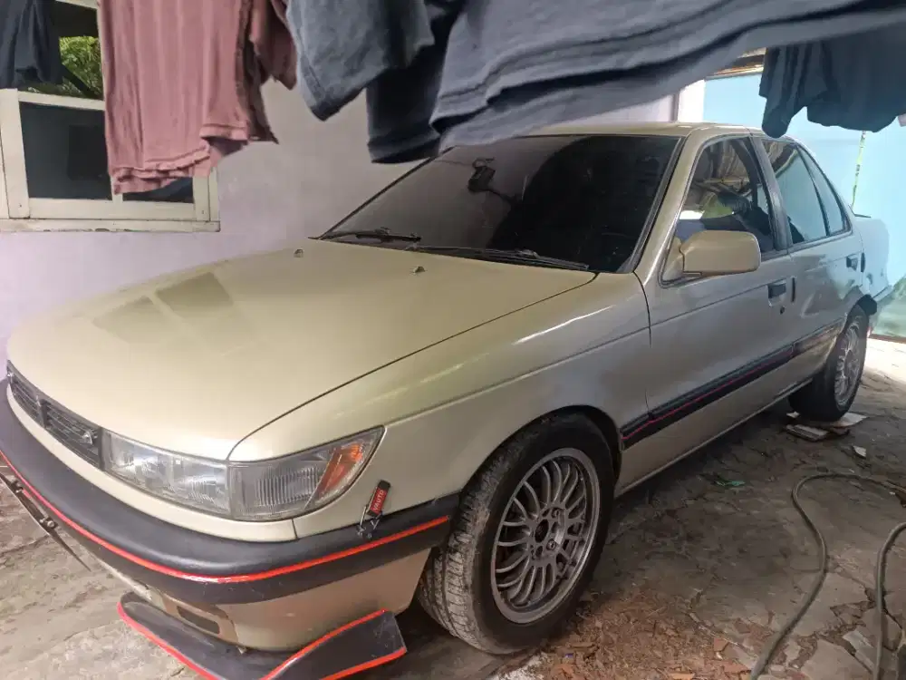 mobil mitsubishi lancer th 92 siap jalan