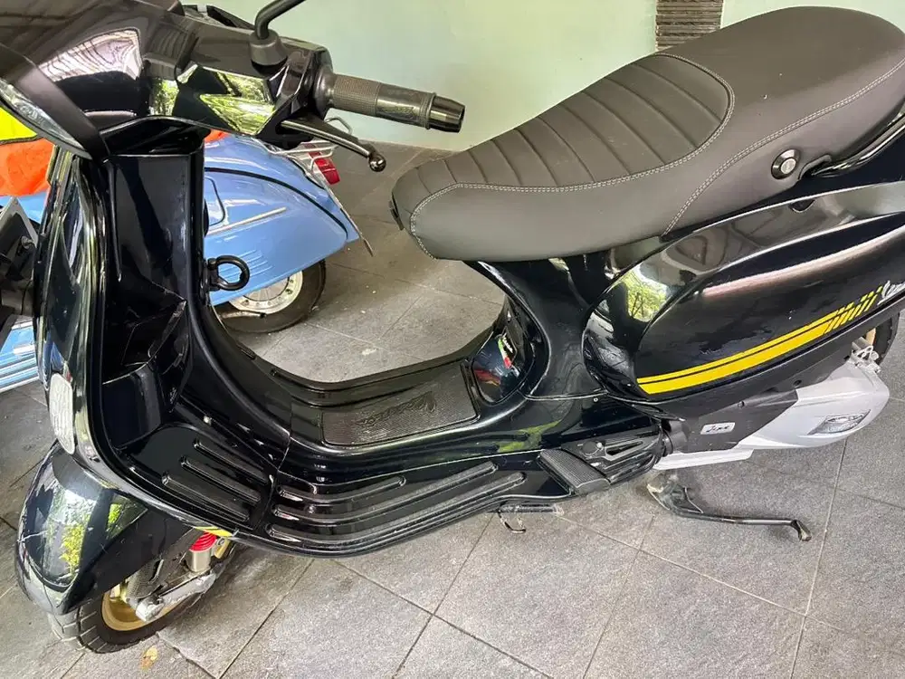 Jual vespa matic S125
