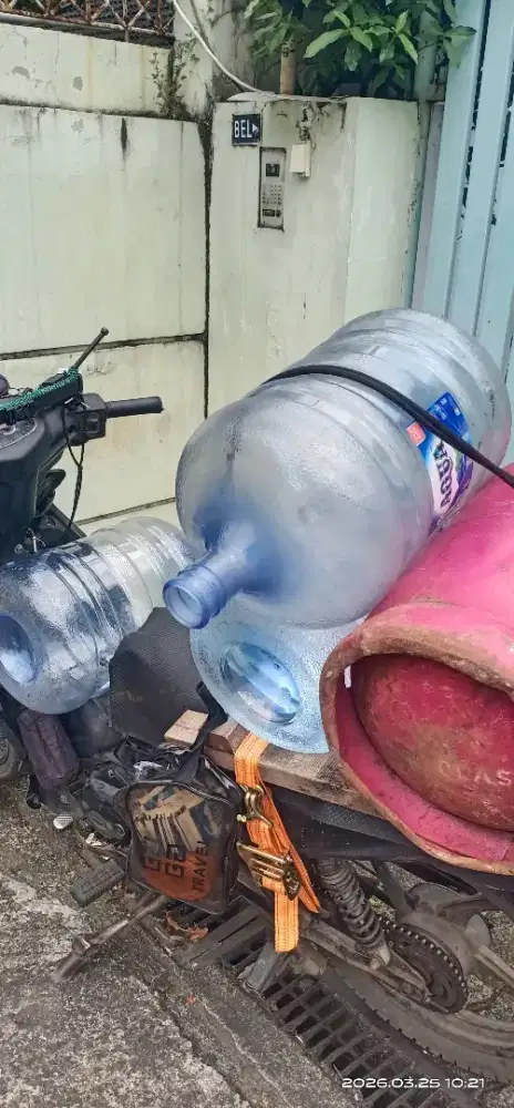 Pesan antar gas elpiji dan galon mineral