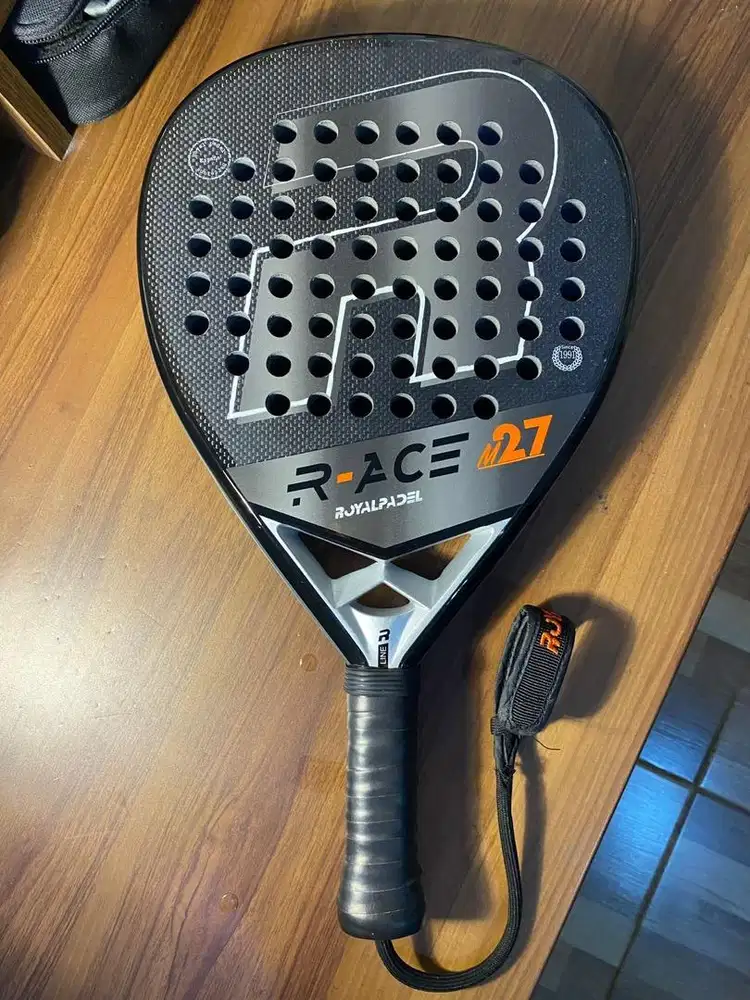 Royal Padel R-Ace M27 2025