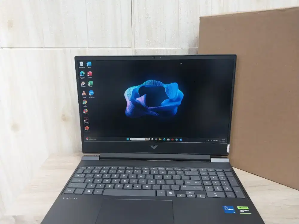 VICTUS BY HP GAMING LAPTOP 15-fa2082wm/intel core i5/Ram 16 GB/HDD 512