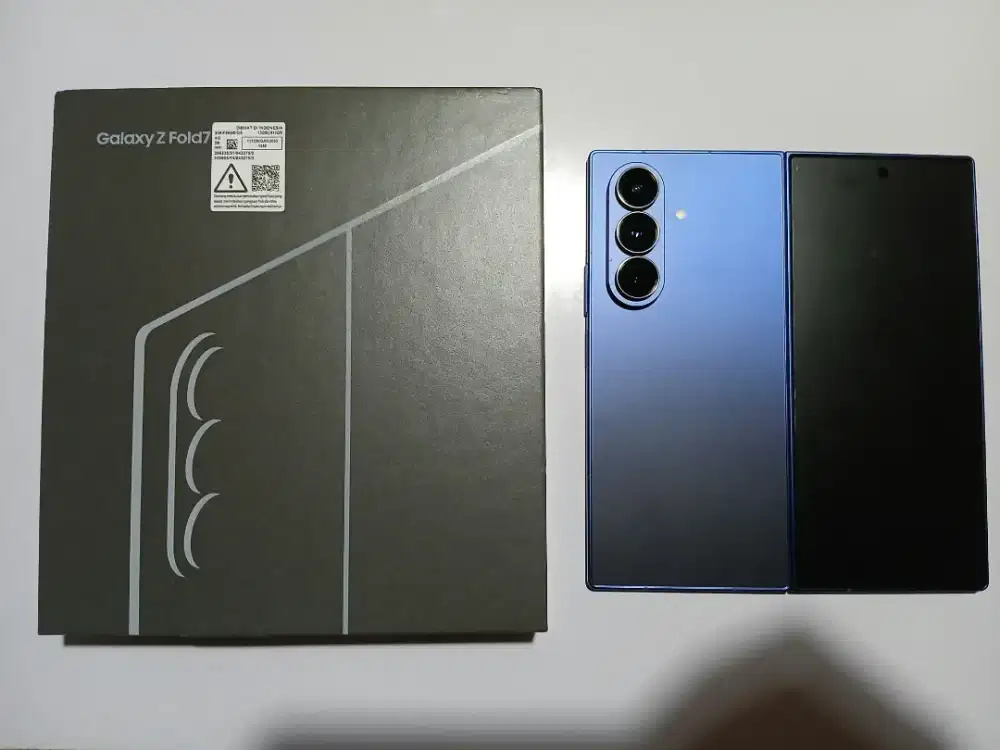 Samsung Z fold 7 512gb masih garansi