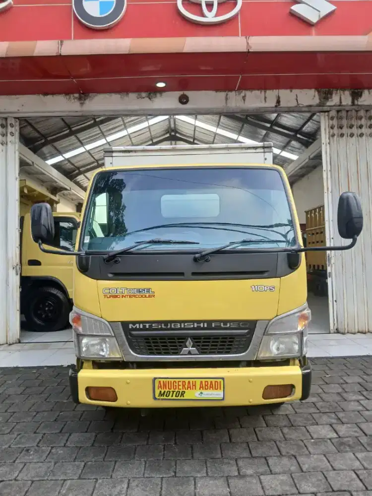 Mitsubishi Canter Engkel 2016 kuning
