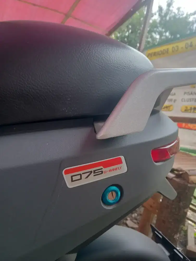 sepeda listrik uwinfly D75