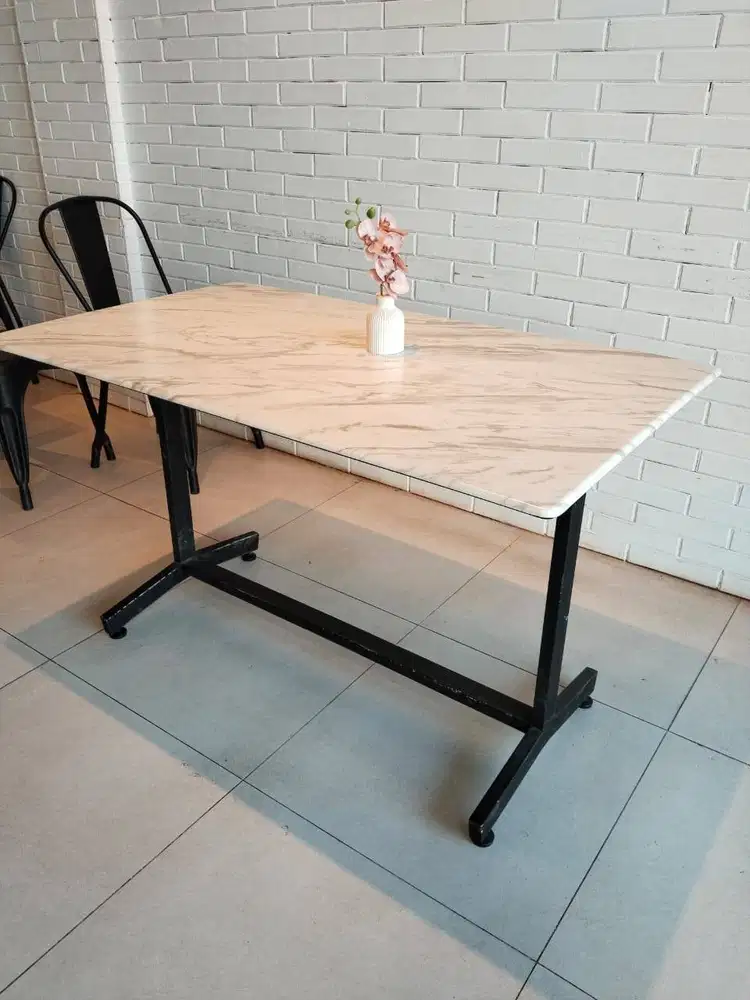 Meja Cafe/Meja Makan Marble Look Industrial 120x70 - 3 unit