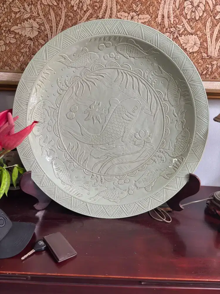 Pajangan Piring Keramik Celadon Cina 76 cm