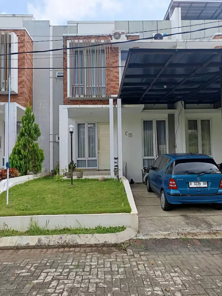 Dijual Rumah Sejuk Dengan City View 120/80 3 KT 2 KM