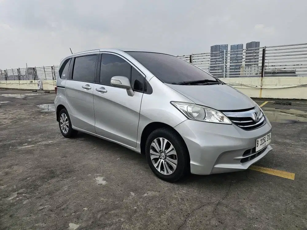 Honda Freed S 2013 a/t double blower