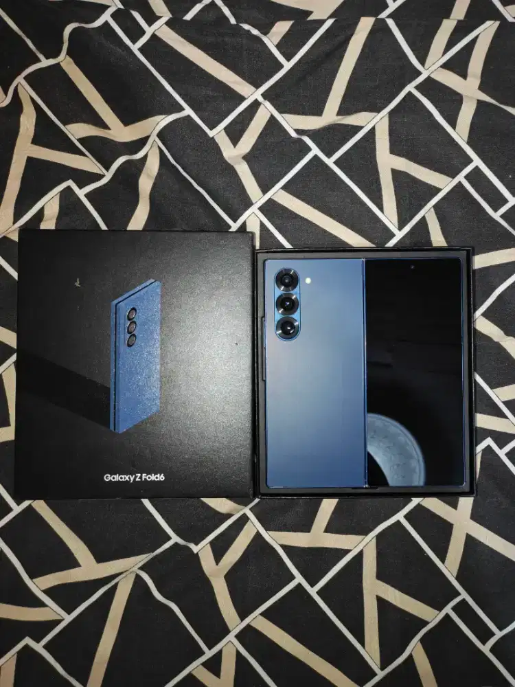 Samsung Z Fold 6 12/512gb SEIN zfold6 zfold fold6