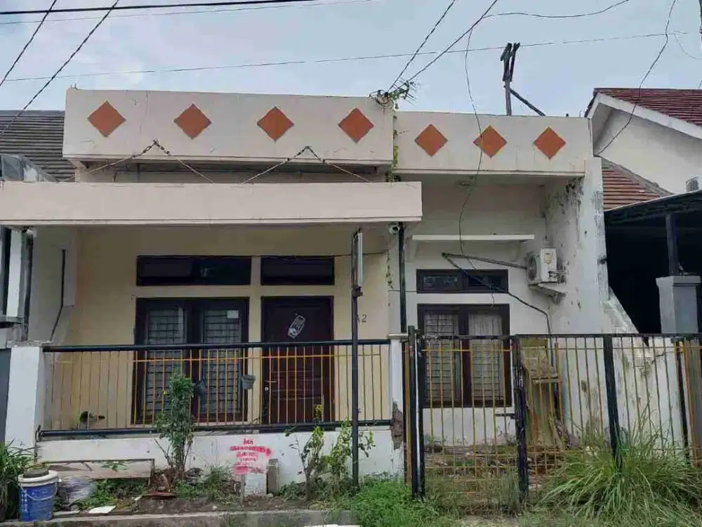 DI JUAL RUMAH
PERUM TAMAN GUNUNG ANYAR BLOK A/2
KEL. : GUNUNG ANYAR TAMBAK
KEC. : GUNUNG ANYAR
KAB  : SURABAYA