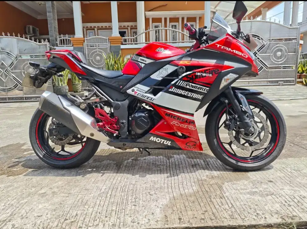 Dijual kawasaki type tertinggi tahun 2017 abs