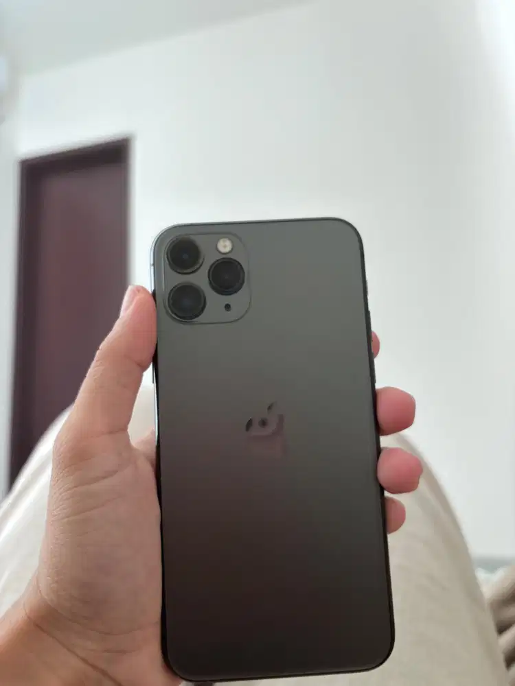 DI JUAL IPHONE 11 PRO 64GB SPACE  GREY IBOX  ( PEMAKAIAN PRIBADI )
