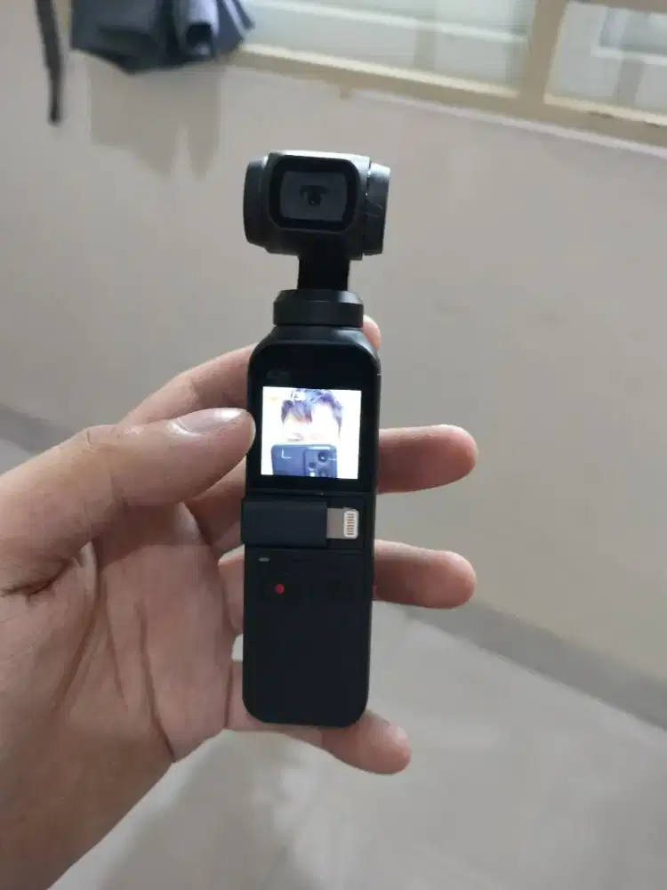 DJI Osmo Pocket 1 (4k 60 fps)