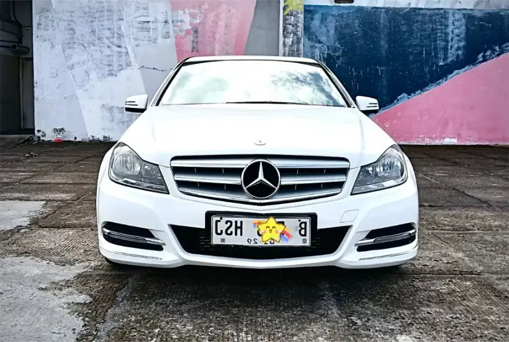 Mercedes-Benz C200 2013 Bensin