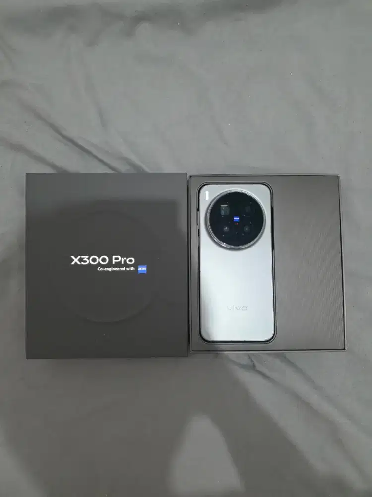 Vivo X300 Pro 16/512gb resmi indo