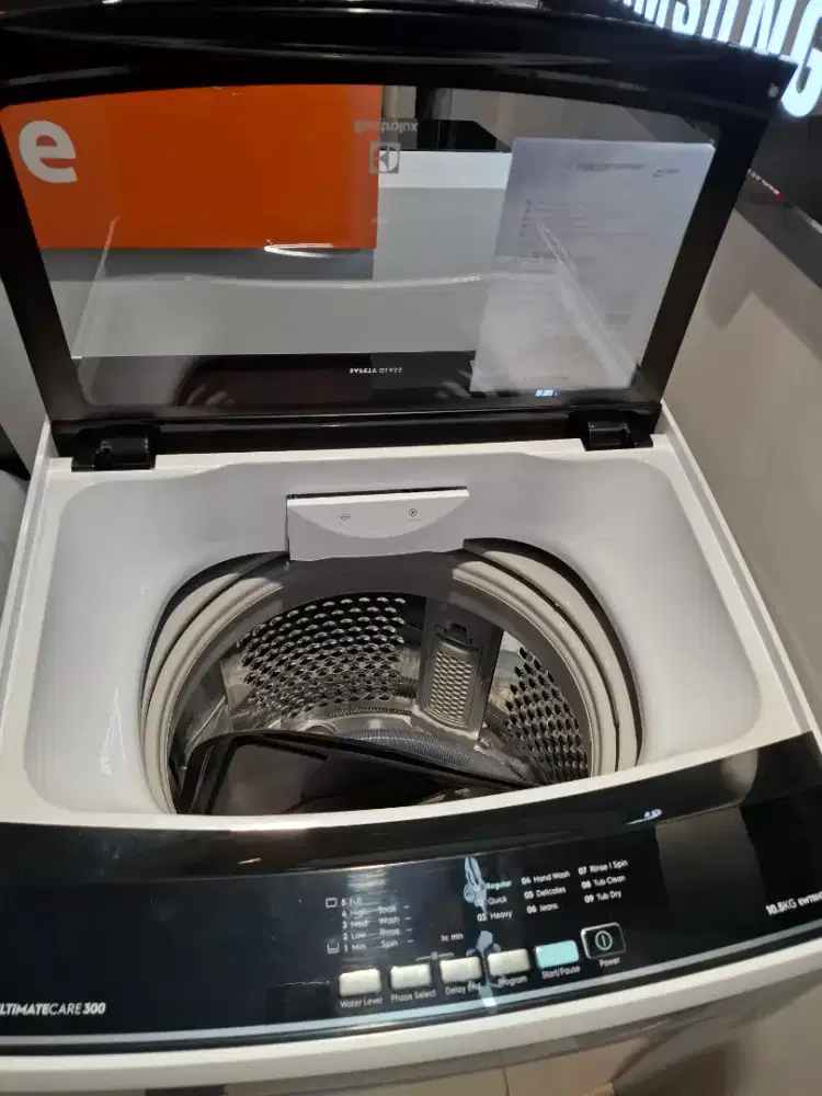 Meain cuci electrolux top.loading