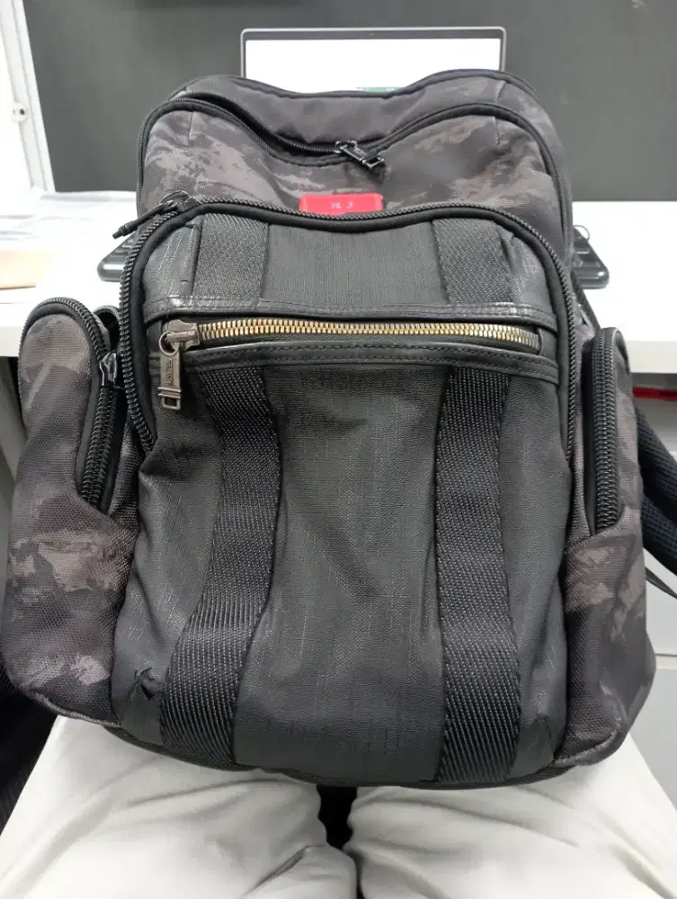 Tas Tumi Original bekas