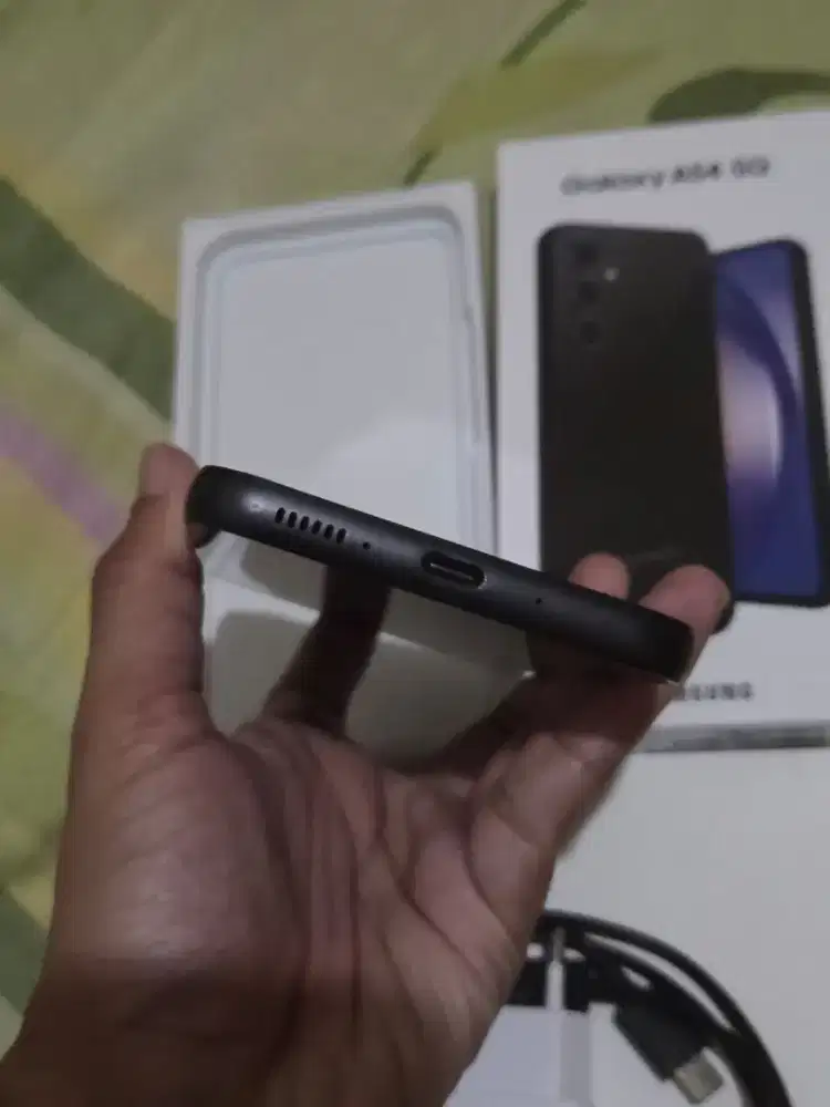 Jual hp siap pakai samsung A54 5g 8/256 mulus free ADAPTOR n case