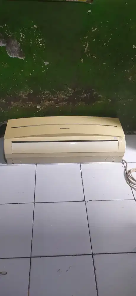 Kipas angin indoor bekas AC PANASONIC