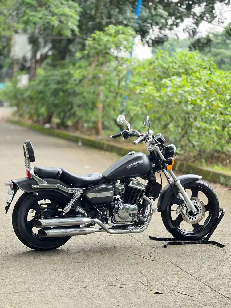 ANTIK! BENELLI PATAGONIAN EAGLE 250 KARBU 2019 HITAM KM 8K PAJAK HIDUP