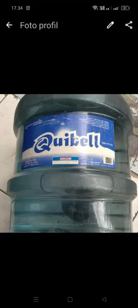 Dibutuhkan karyawan isi ulang air minum.